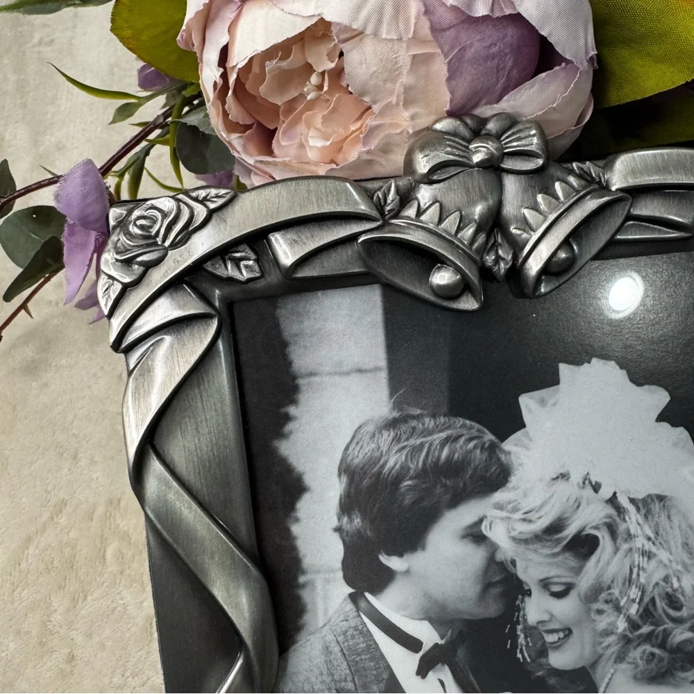 NEW Vintage Silver Wedding Picture Frame and Photo Album
